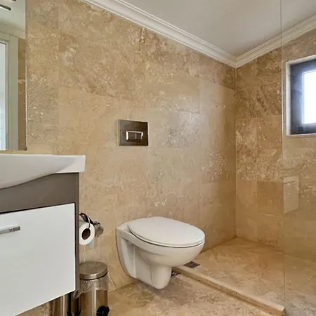 3 Bedroom - 3686